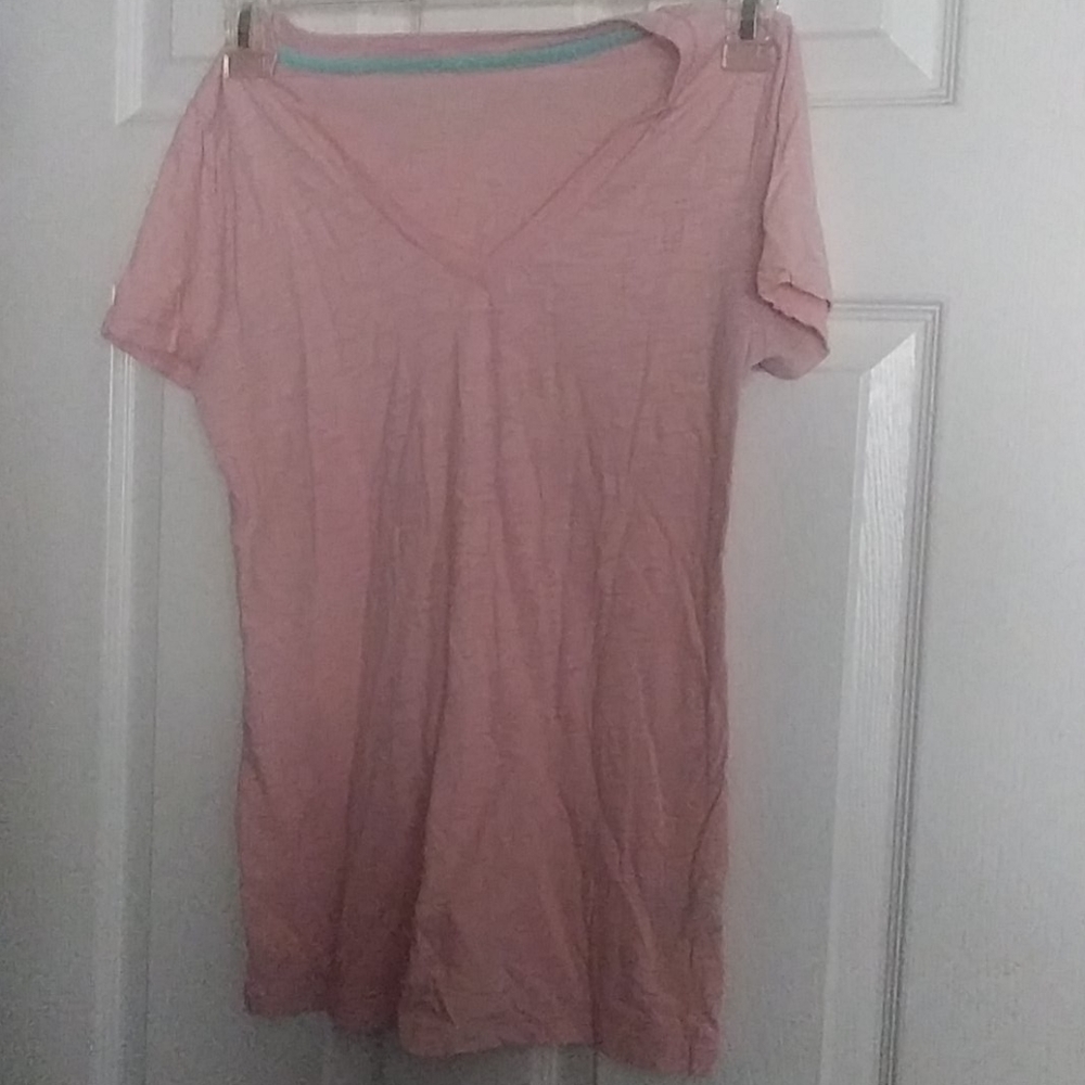 S pink top